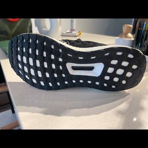 Ultra boost 5.0 DNA shoes